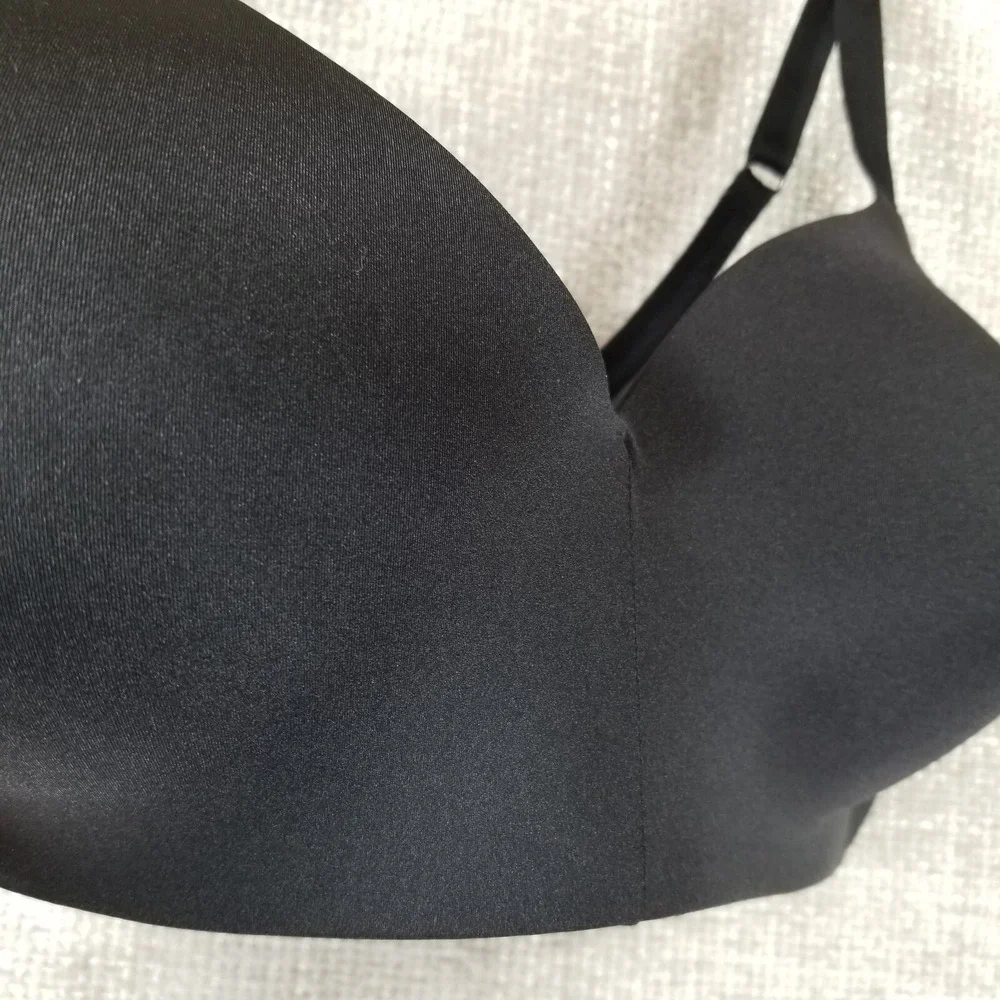 Wacoal 852281‎ Ultimate Side Smoother Bra Women's 40D Wireless Black